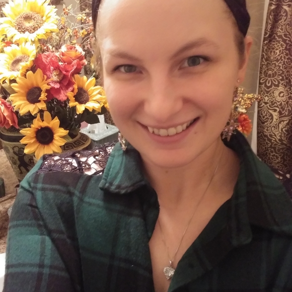 Meet your Posher, Erika - Picture 4 of 7